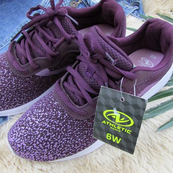 Athletic Works Splash Mesh Trainer Sneakers - Picture 11 of 11